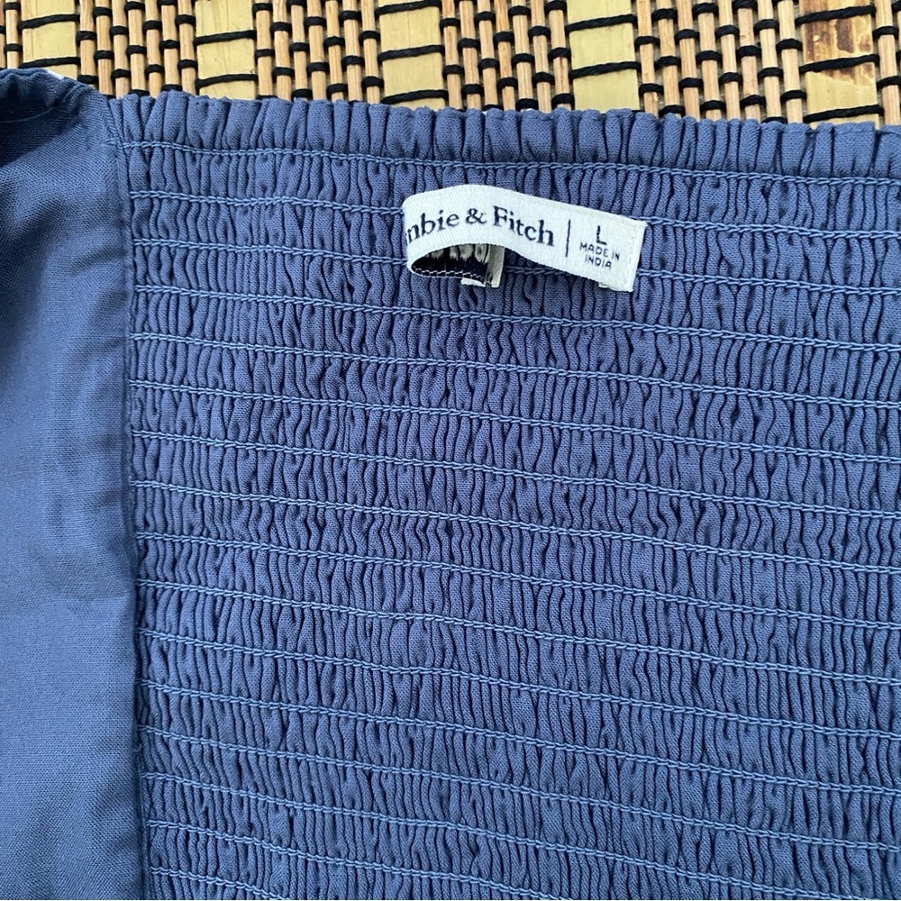 Abercrombie &‎ Fitch Polka Dot Mini Dress Blue Ruffle Hem Size Large Preppy - Picture 9 of 12